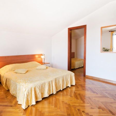 Villa Sveta Eufemija Bed end Breakfast II Rovigno Esterno foto
