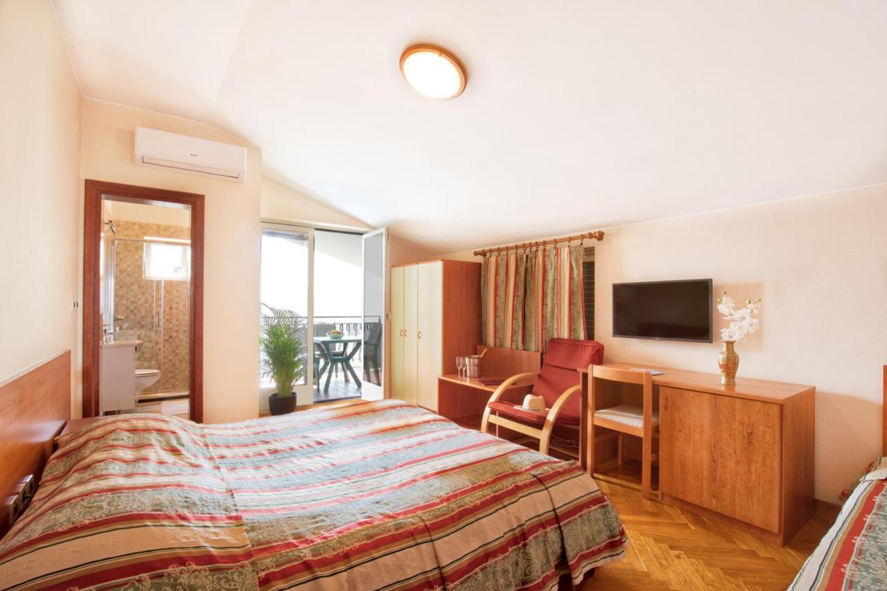 Villa Sveta Eufemija Bed end Breakfast II Rovigno Esterno foto