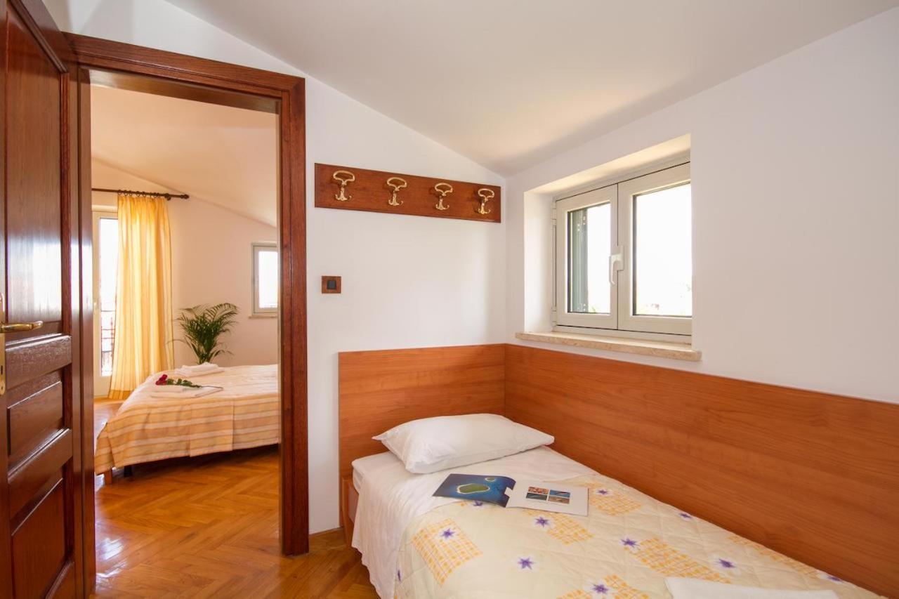 Villa Sveta Eufemija Bed end Breakfast II Rovigno Esterno foto